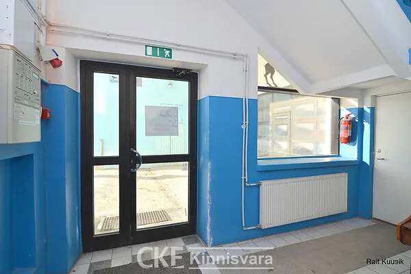 Esik - 1-toaline ärihoone asukohas Tartu