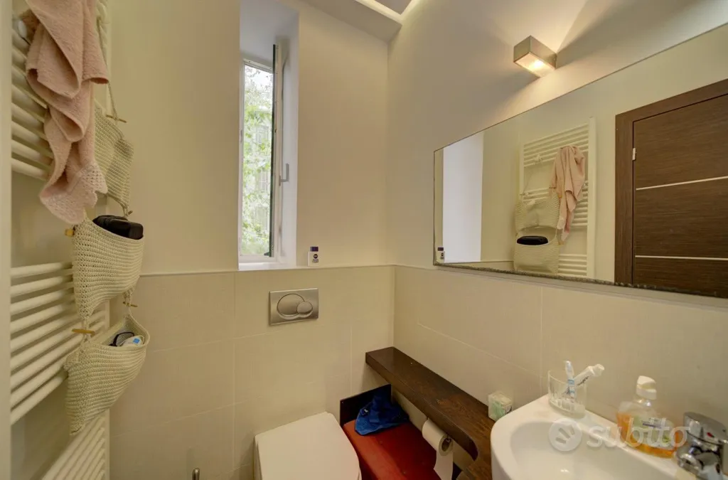 Salles de bain - Design Flat with Balcony in Turin