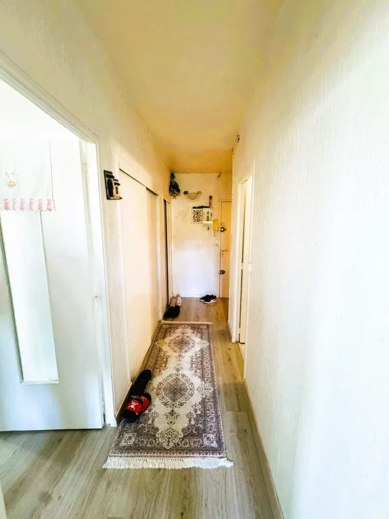 Ingresso - 3-Bed Apartment with Panoramic View in Marseille 13