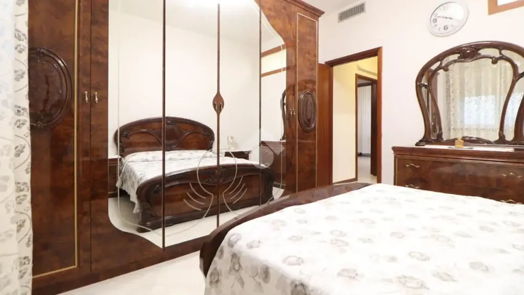 Camere da letto - Rear-Facing Apartment with Balcony in Mantua