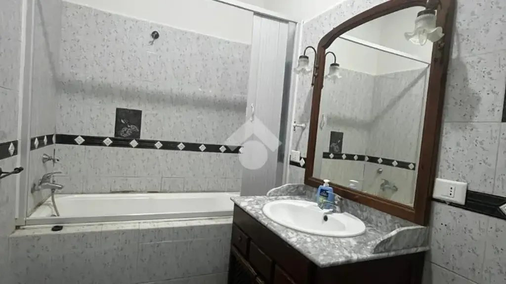 Salles de bain - Independent House with Garden in Ardea