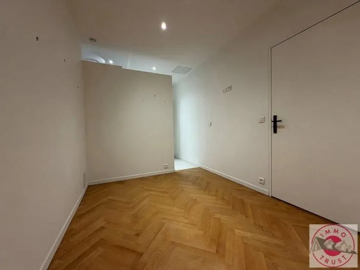 3 magamistoaga korter asukohas Brussels