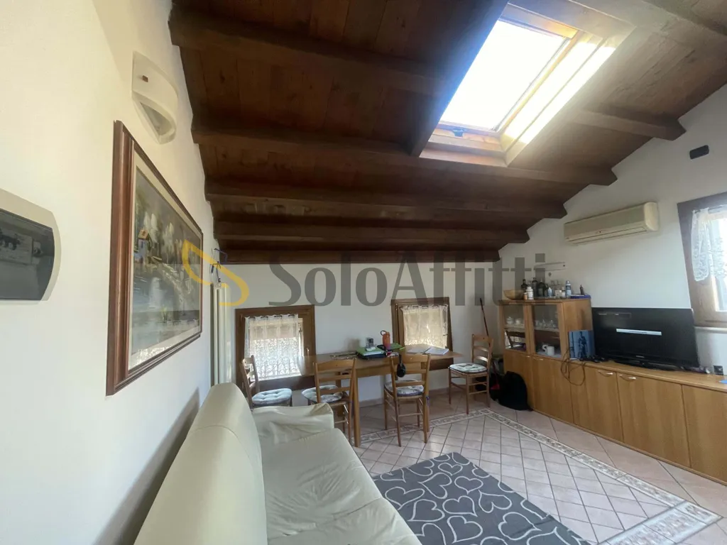 Séjour - Furnished Flat with Balcony in Centro Storico