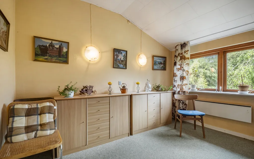 Bureau - Villa with Potential in Åshøj near Køge
