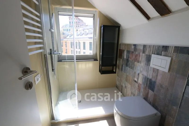 Salles de bain - Rustic Loft with City View in Genoa