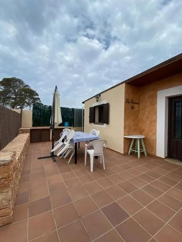 Terrass - 17-Room Chalet with Pool in Formentera