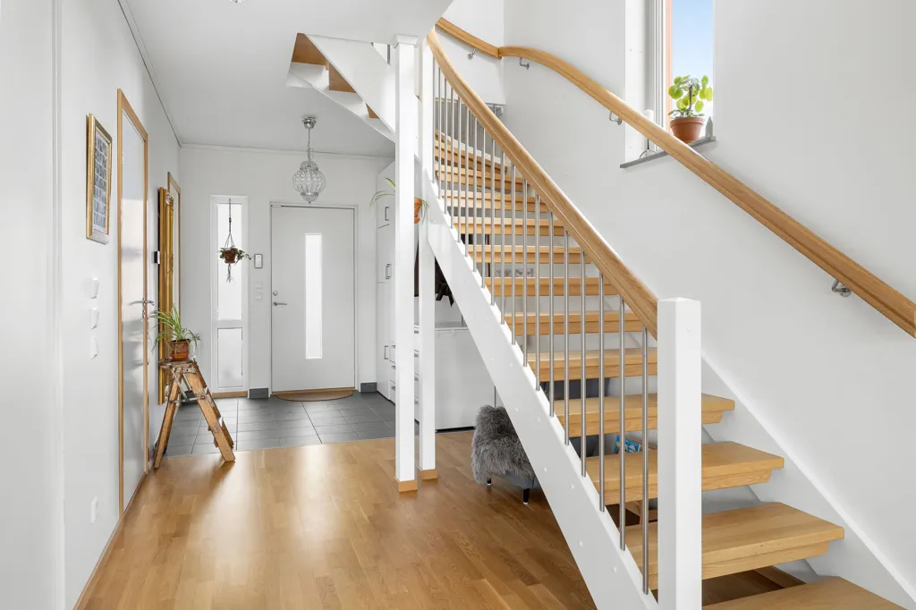 Toad - Duplex with Balcony in Viby Äng, Bålsta