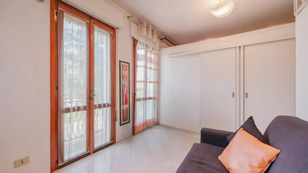 Magamistoad - Four-Bedroom Apartment in Pianiga