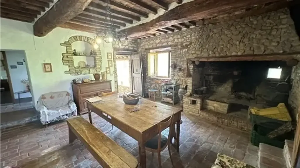 Salle à manger - Rustic Terraced House in San Gimignano