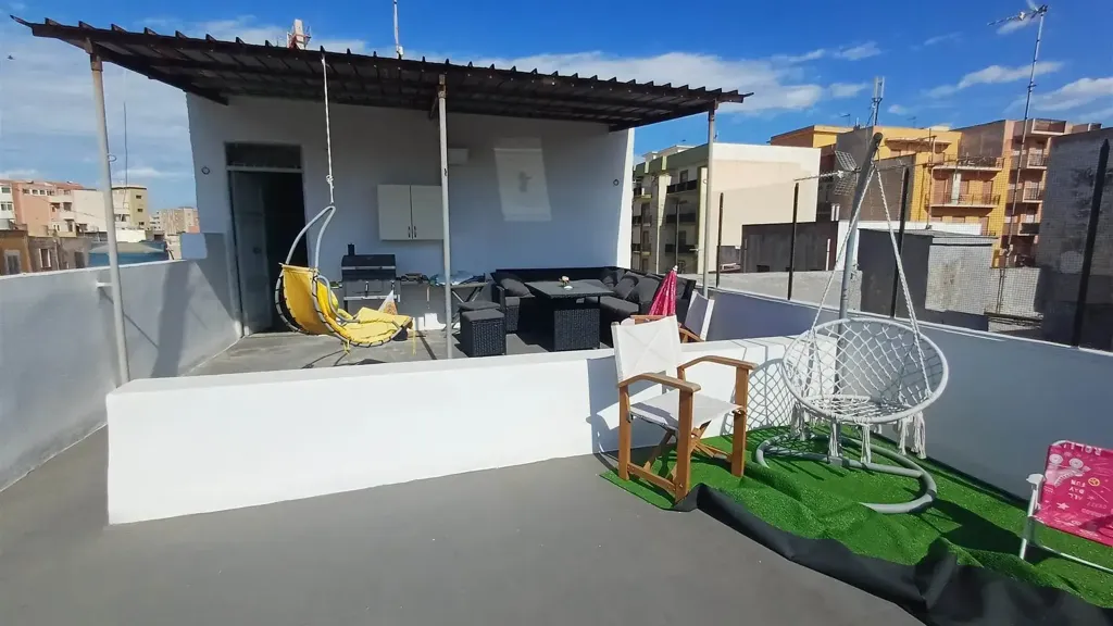 Terrass - Rearranged Apartment with Balcony in Marsala