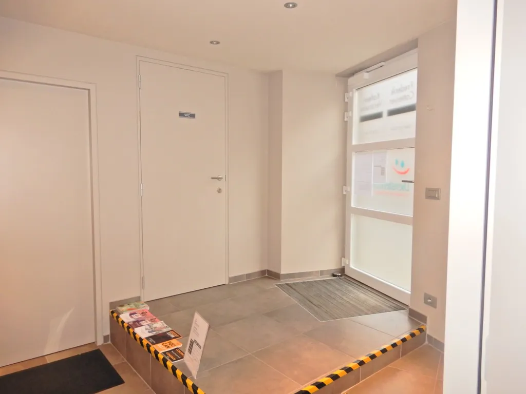 Esik - Office Space with Kitchenette in Meulebeke