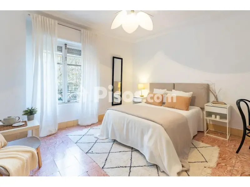 Chambres - Apartment with Balcony in Gandía Centre