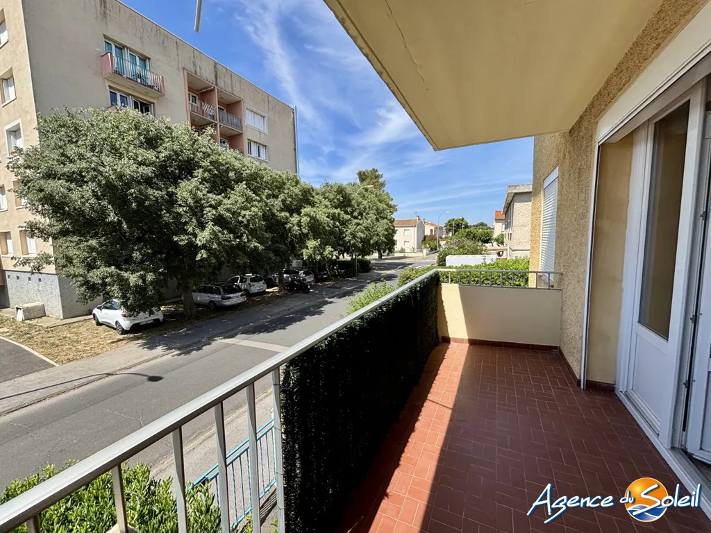 Rõdu - 3-Bed Flat with Balcony in Narbonne
