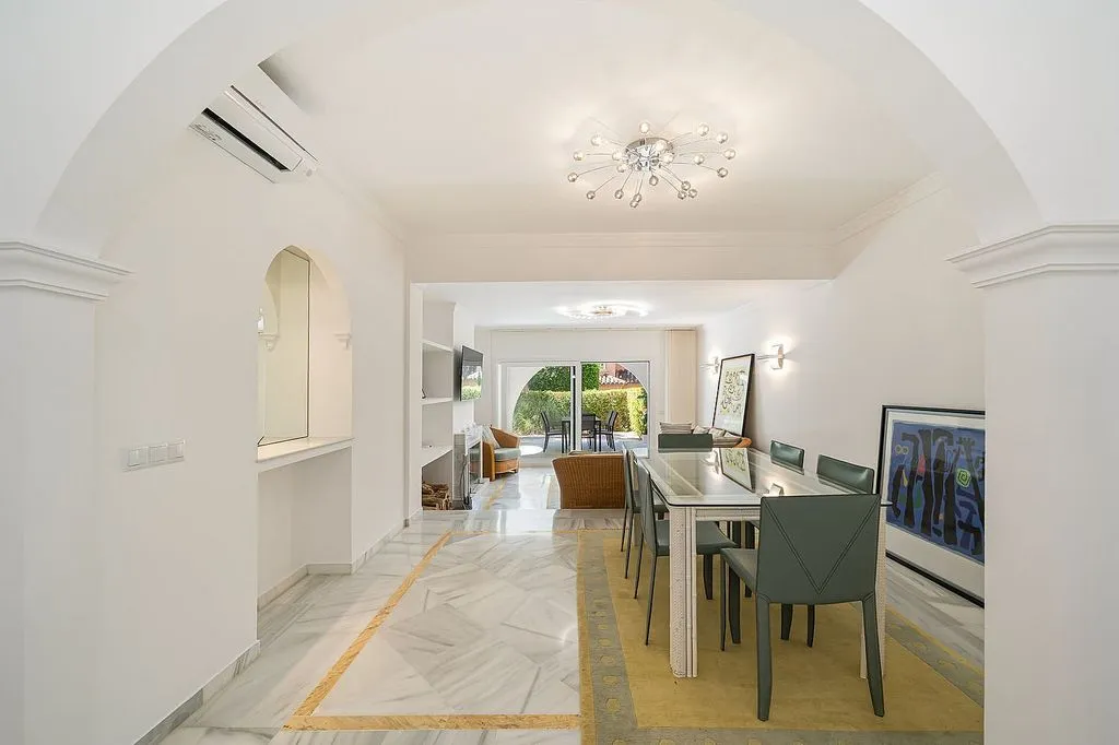 Söögituba - Apartment with Terrace in Santa Ponça