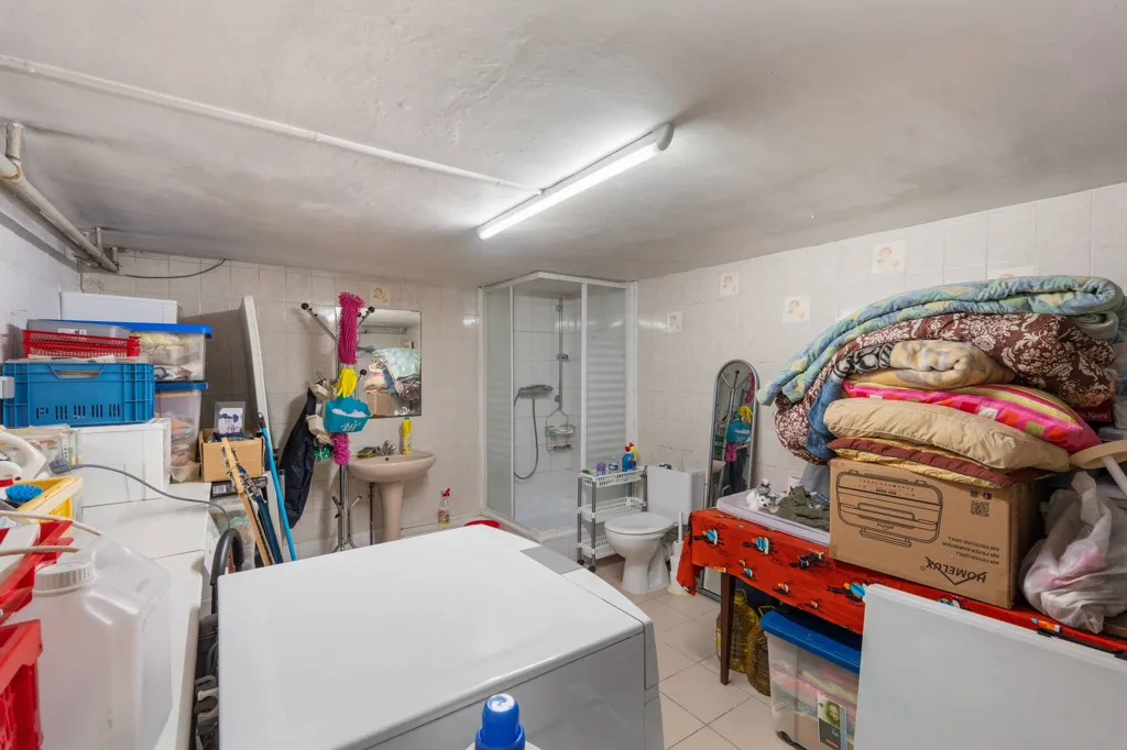 Buanderie - Villa à Rénover dans un Quartier Calme à Sterrebeek