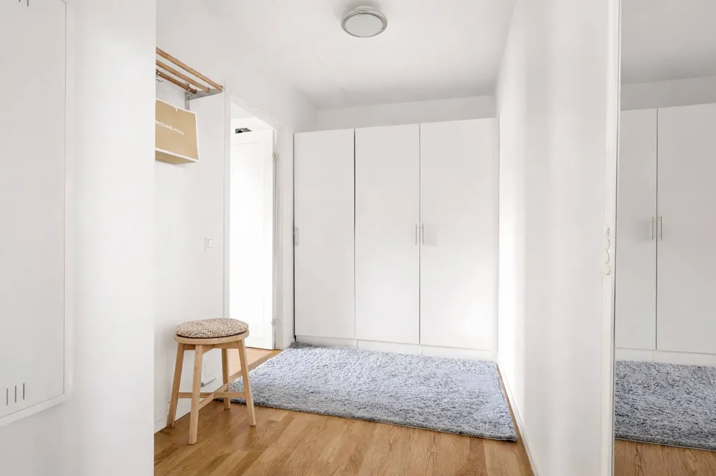 Pièces - Modern Flat with Garden in Norrboda