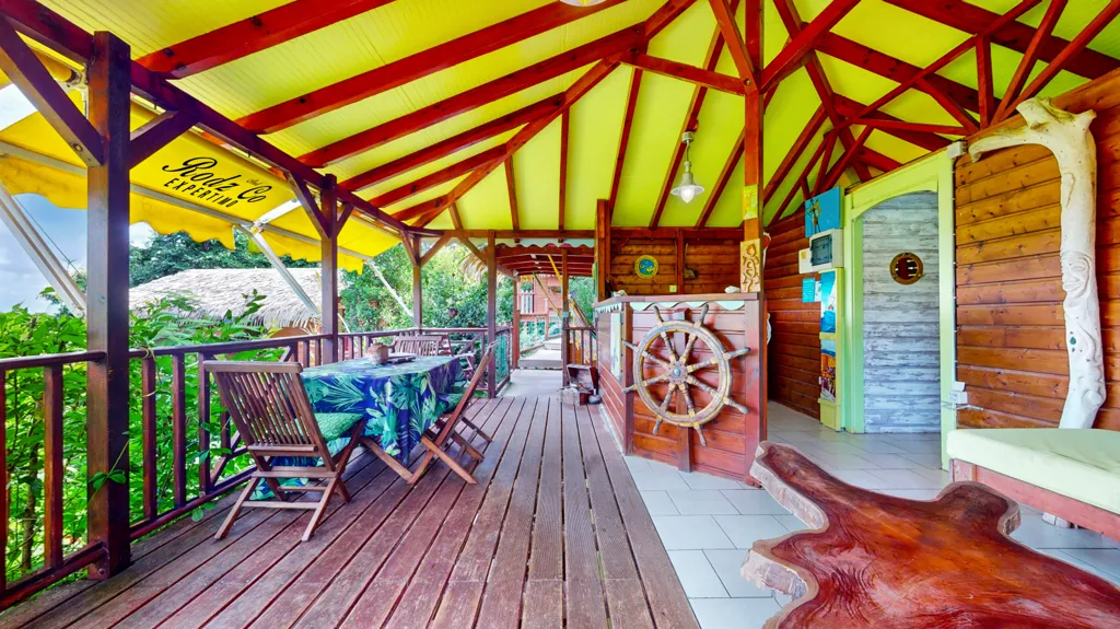 Terrasse - Propriété Écoresponsable avec Vue Mer à Terre-de-Bas