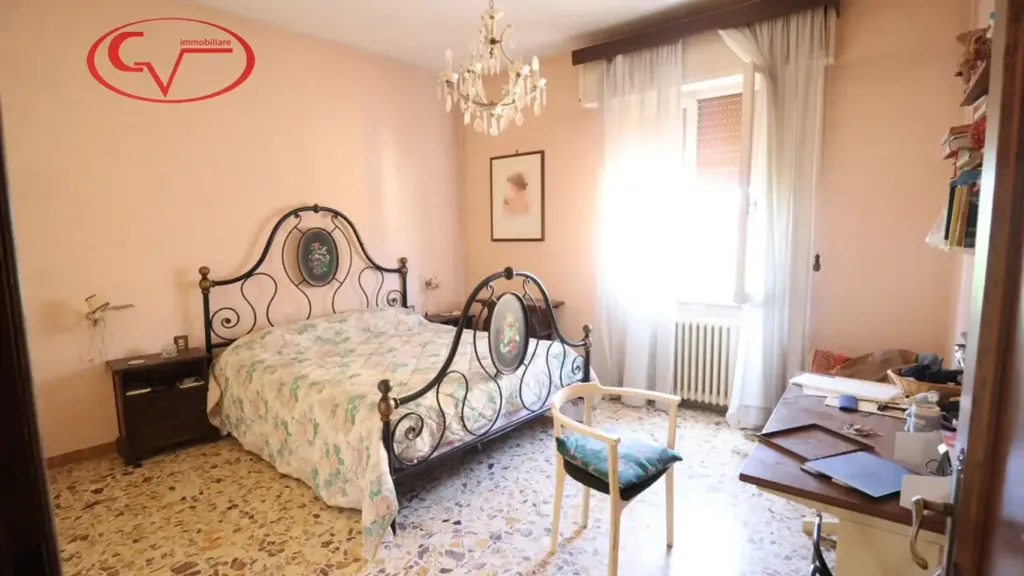 Magamistoad - Spacious Apartment with Terrace in Montevarchi