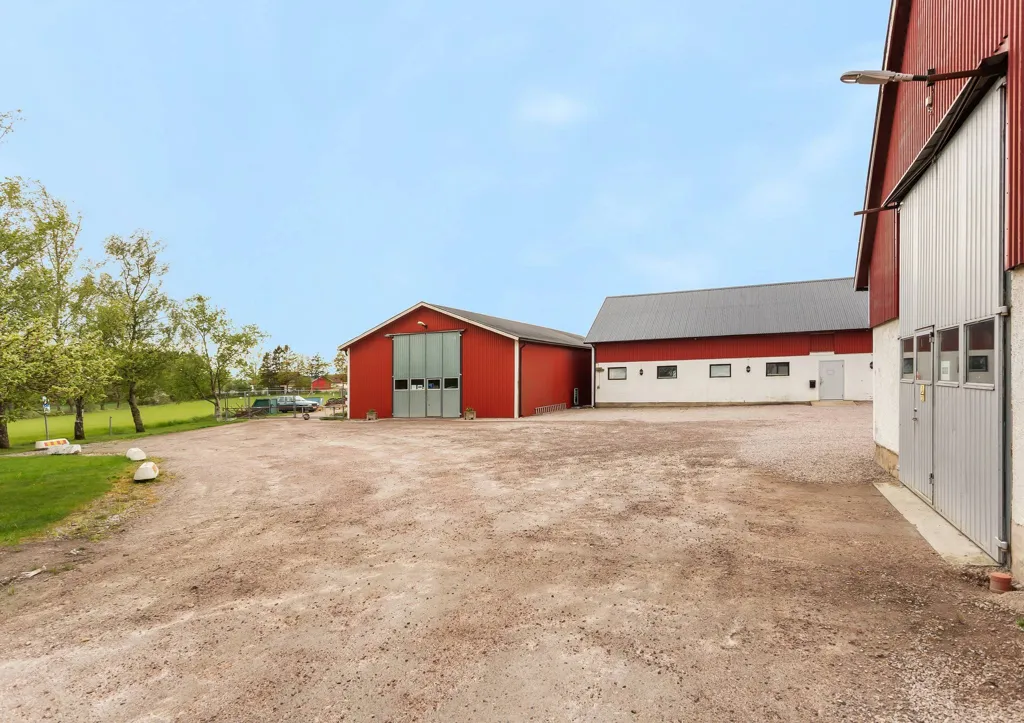 Extérieur - Farm with Workshop and Land in Sjöbo, Skåne