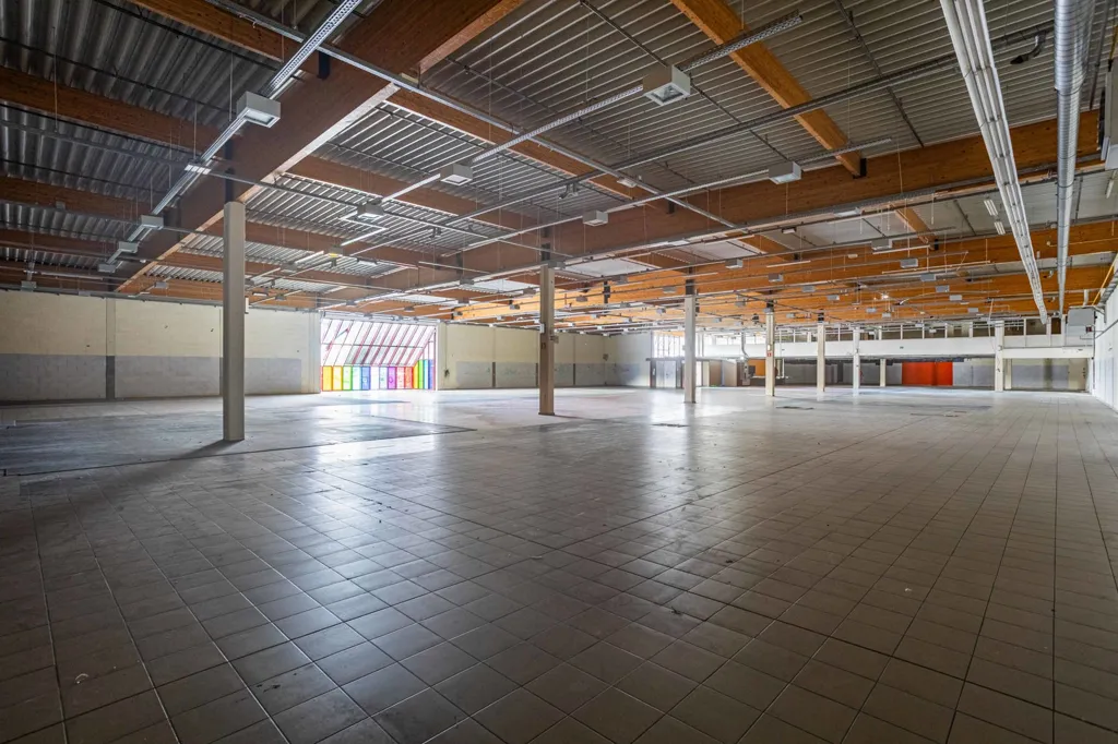 Pièces - Bâtiment pour usage mixte avec parking à Geraardsbergen