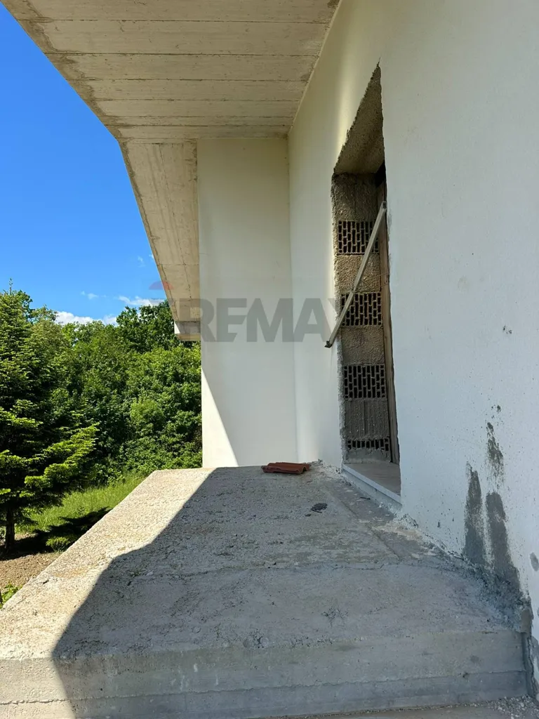Terrazza - Customisable House with Balcony in Rocchetta a Volturno