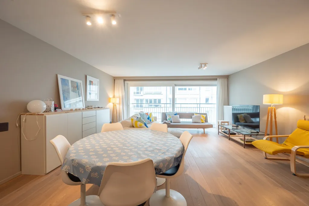 Söögituba - Modern Apartment with Sea View in Albertplage