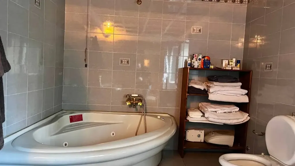 Vannitoad - Apartment with Terrace in Central Mascali
