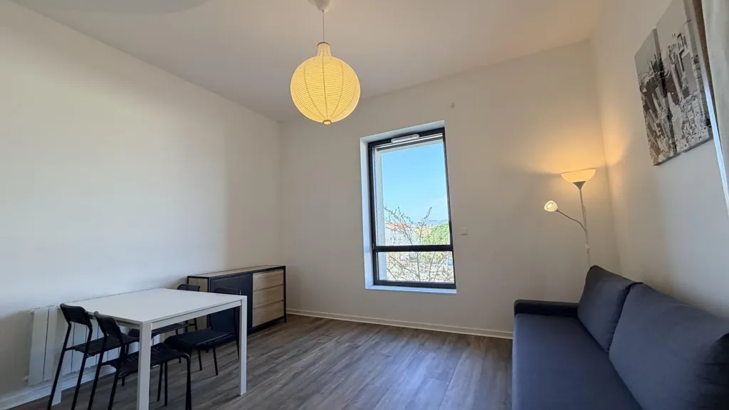 Elutuba - New Studio Flat in Village Centre, A la Tour