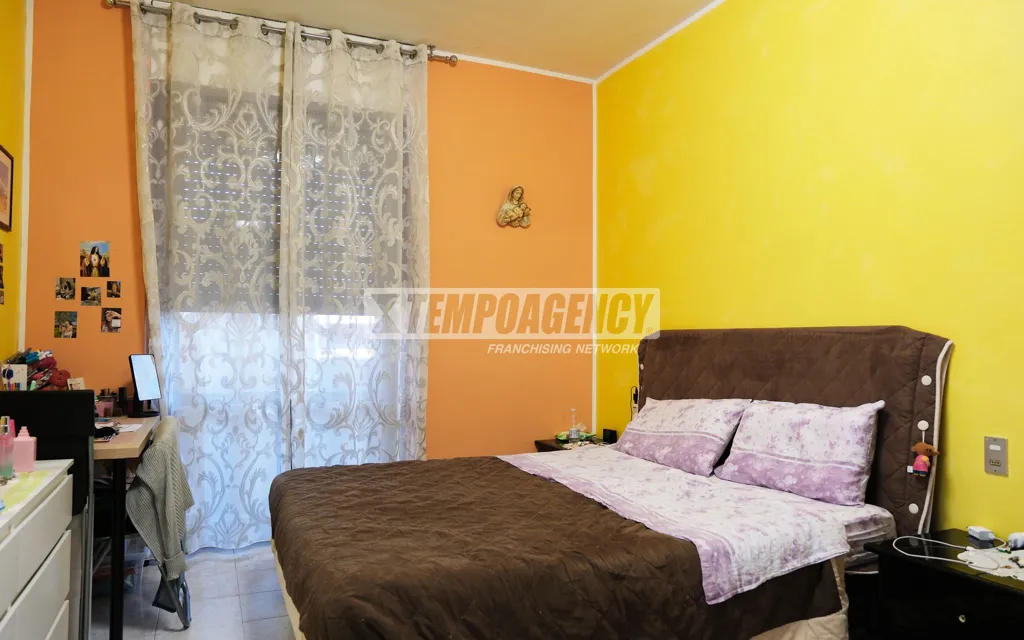 Bedrooms - 2-Bedroom Apartment with Terrace in Pieve Emanuele