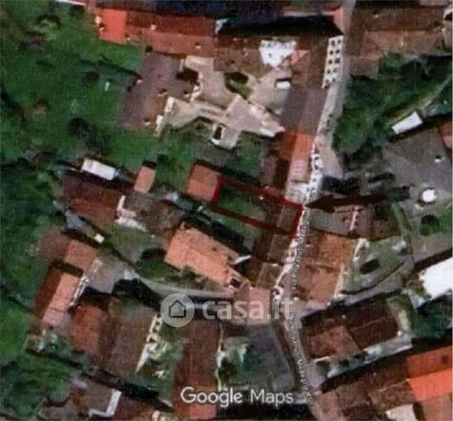 Vista aerea - Casa con giardino a Maniago