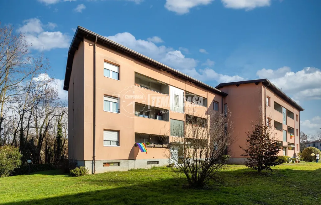 Extérieur - Spacious Apartment with Balcony in Barzago