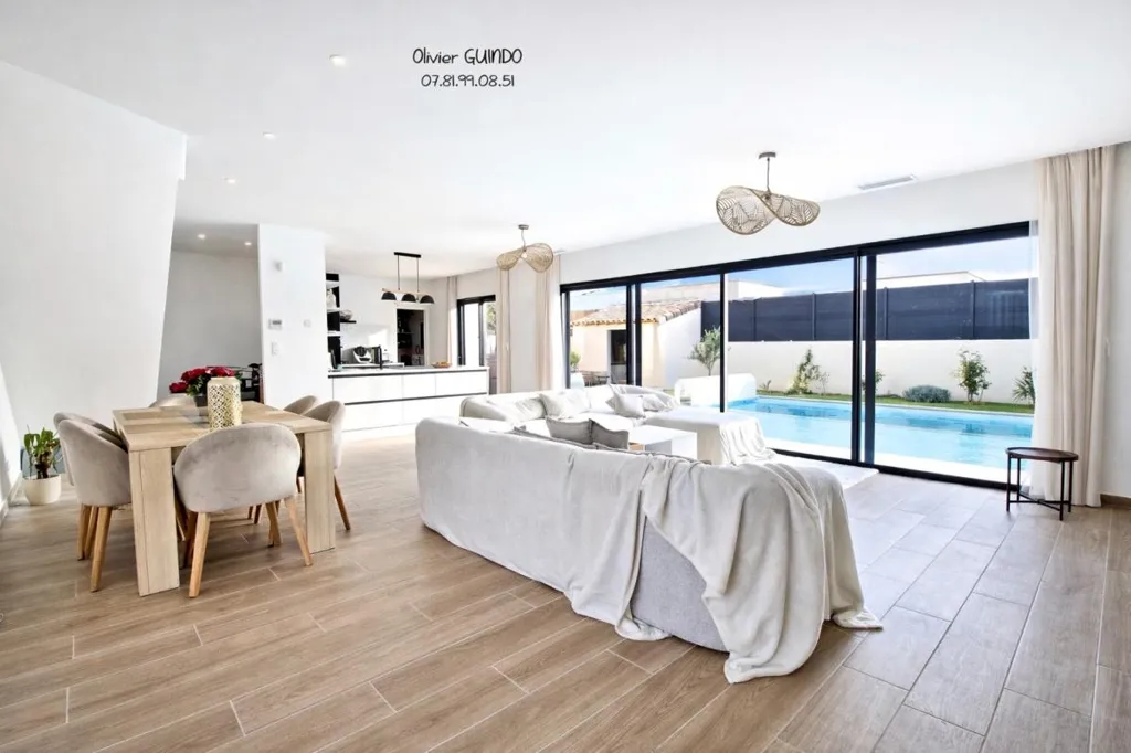 Elutuba - Contemporary Villa with Pool in Clermont-l'Hérault