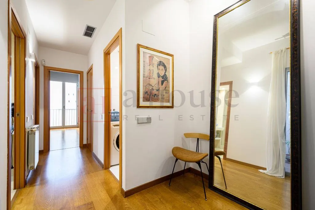 Entrée - Luxury Flat with Double Orientation in La Dreta de l'Eixample