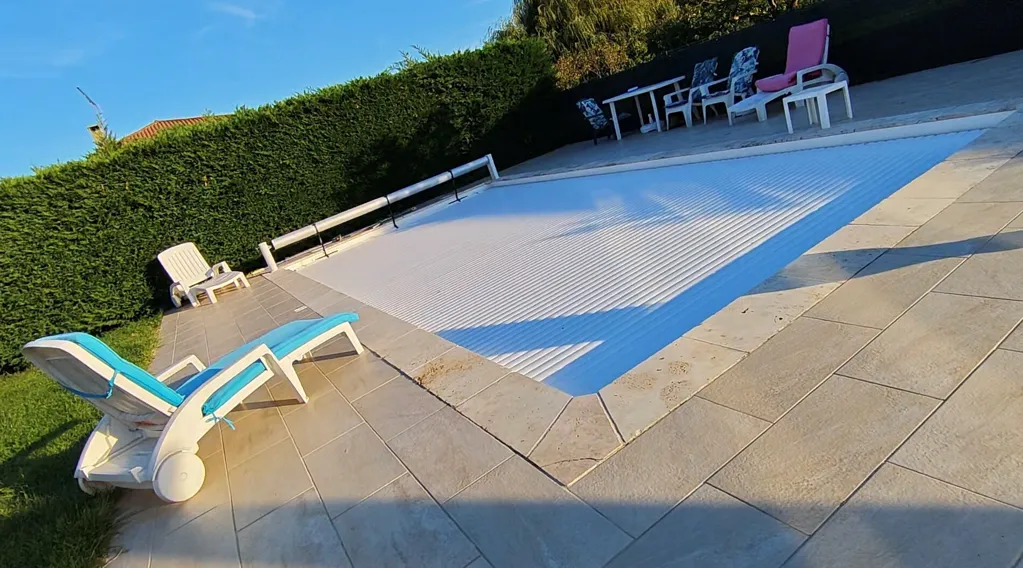 Pool - Detached House with Pool in Limony