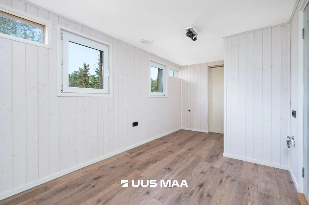Toad - Modern Apartment with Sauna in Laulasmaa