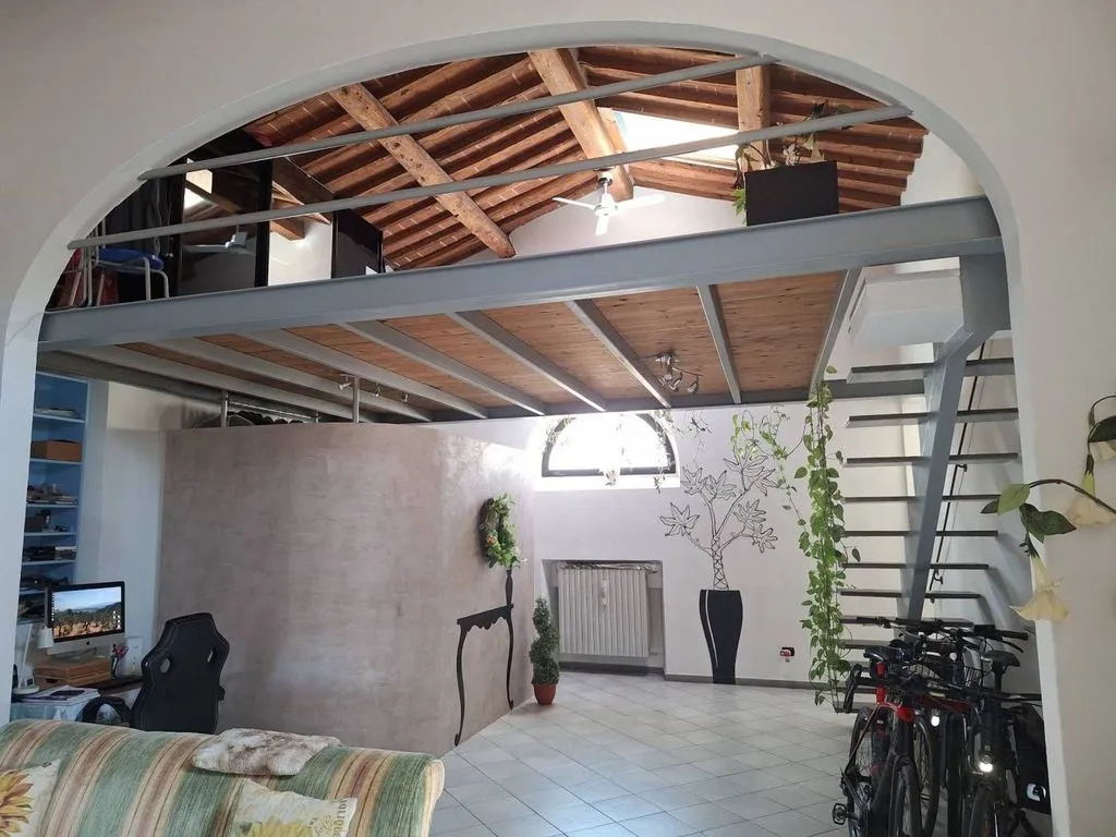 Elutuba - Luxury Apartment with Historic Features in Florence
