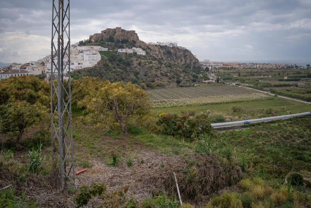 Development Land with Sea View in Salobreña