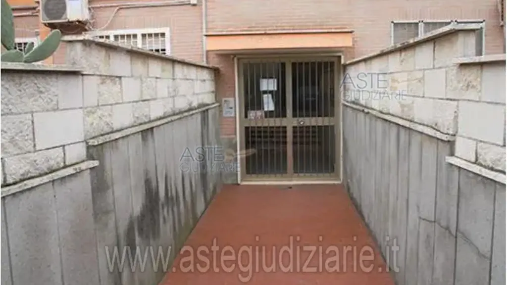 Extérieur - Apartment with Balcony in Pomezia