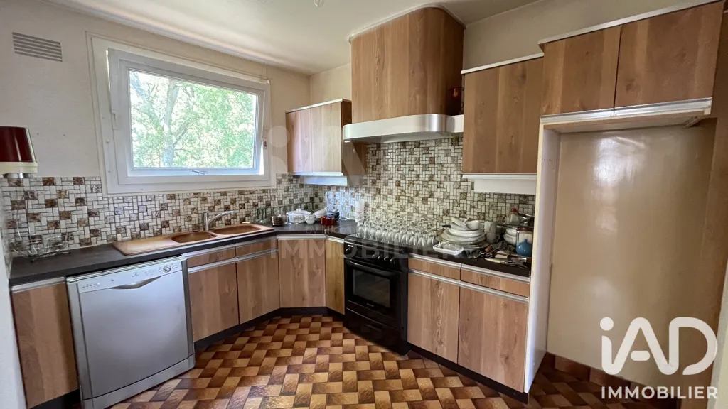 Cucina - House with Renovation Potential in Saran