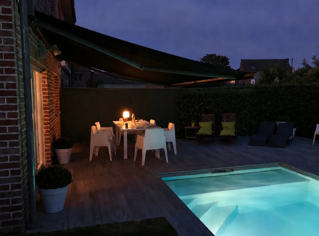 Bassein - Contemporary House with Pool in Liège