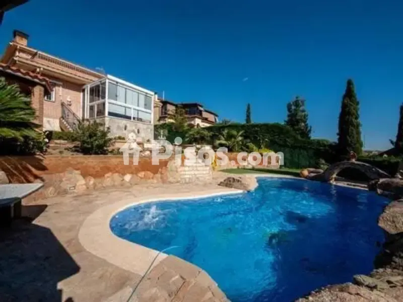 Piscine - Chalet with Design Pool in Coimbra-Guadarrama