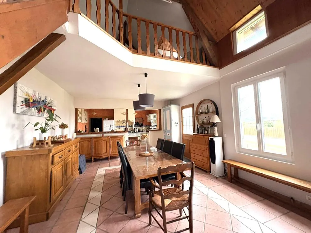 Söögituba - Rustic Longère with Pool in Bonneuil-Matours