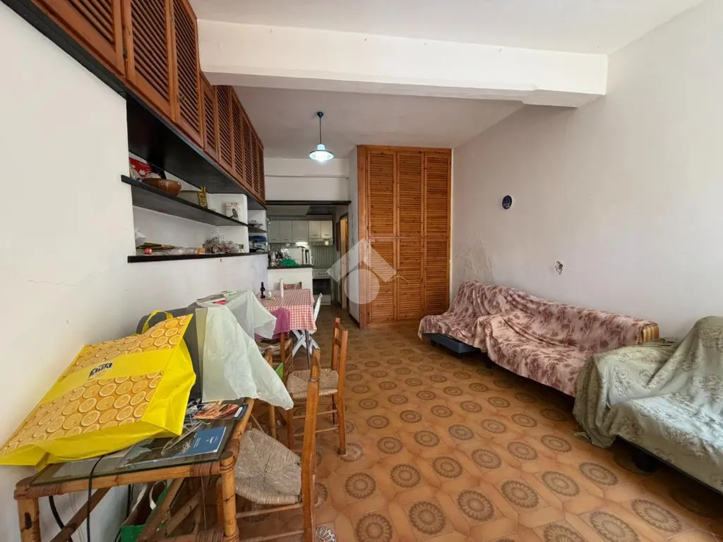 Elutuba - Monolocale with Private Courtyard in Bogliasco