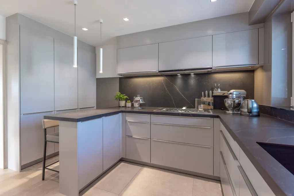 Cucina - Luxury House with Terrace and Views in Central Location
