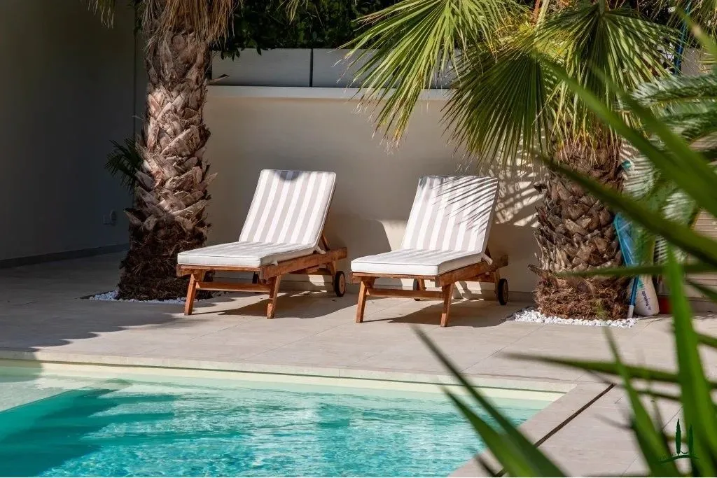Pool - Luxury Villa with Pool in Pietrasanta