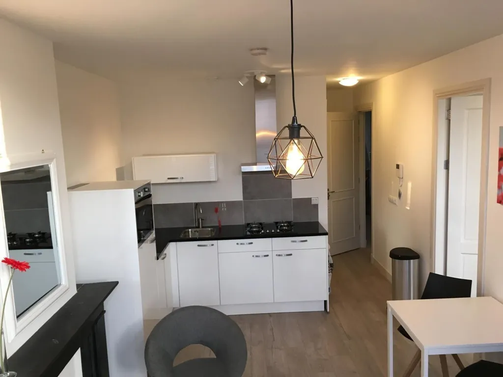 Cucina - Studio with City View in Rotterdam Centre