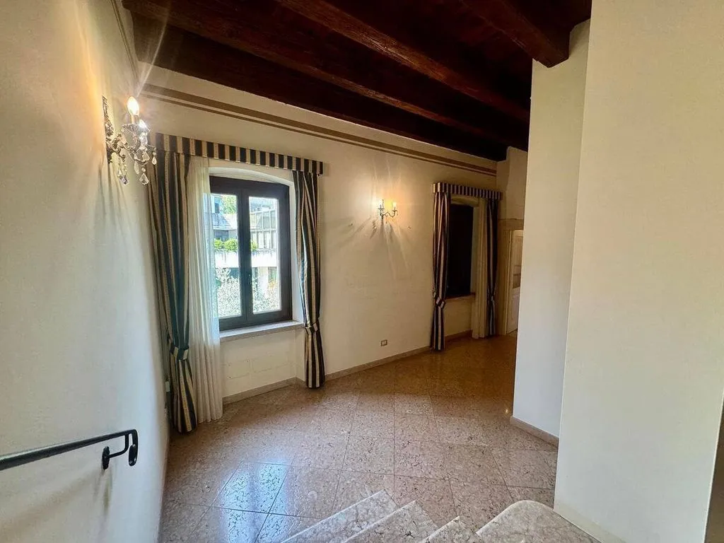 Entrée - Luxury House with Pool in Bussolengo