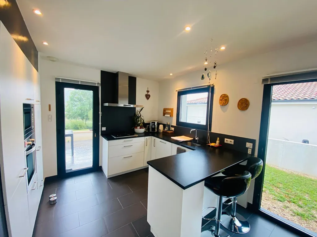 Köök - Contemporary Flat with Garden in Cahors