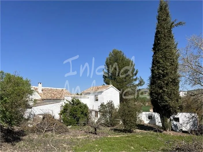 Välivaade - Cortijo with Olive Grove in Alcalá la Real