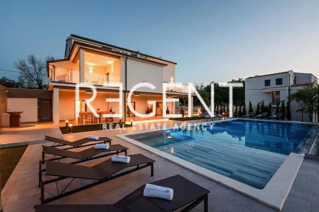 Piscine - Elegant Villa with Pool in Tinjan, Istria